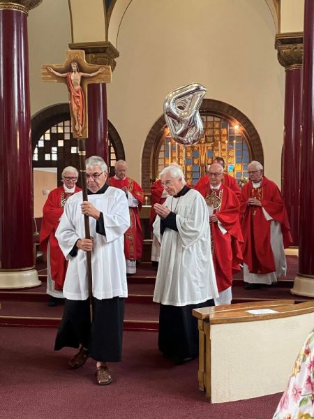 File:S Fr Potter's 40th Anniv 10.jpg