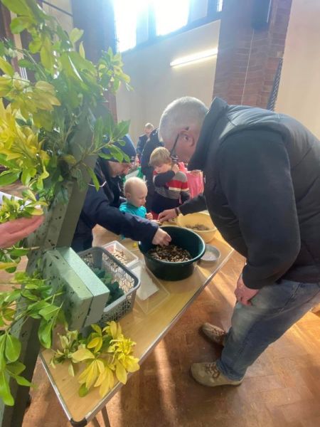 File:Easter Fun Day 2024 s14.jpg