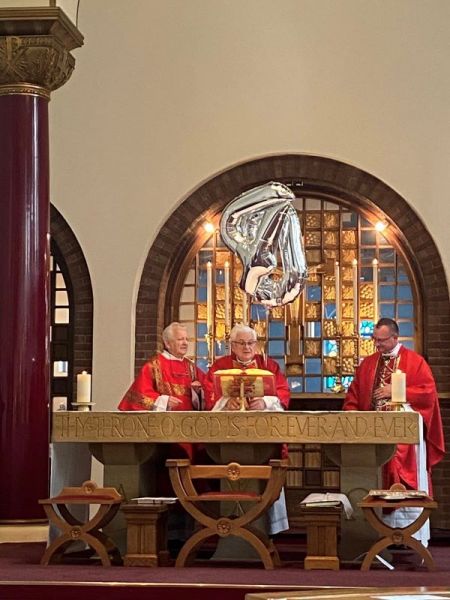 File:S Fr Potter's 40th Anniv 09.jpg