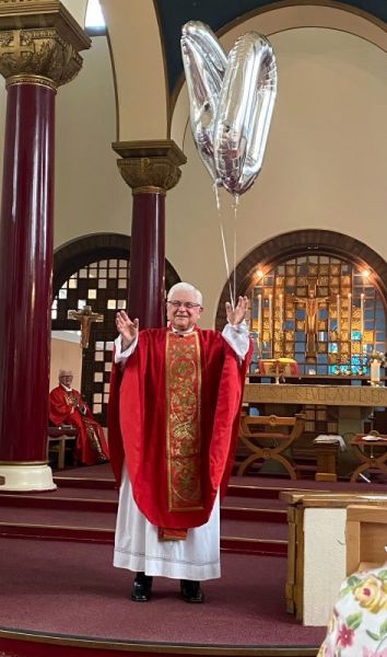 File:S Fr Potter's 40th Anniv 05.jpg